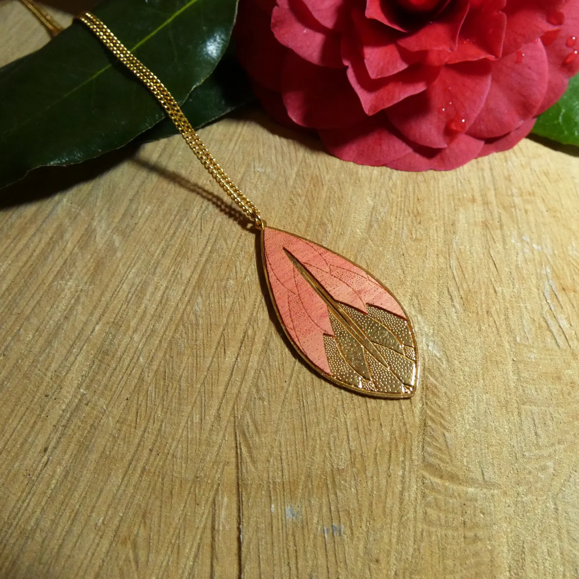 Collier Amélie Blaise Physalis bois orange