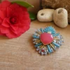 Broche Rosana coeur brodé et Jade rose – Image 2