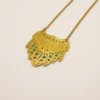 Collier mi-long Sarah Bernhardt