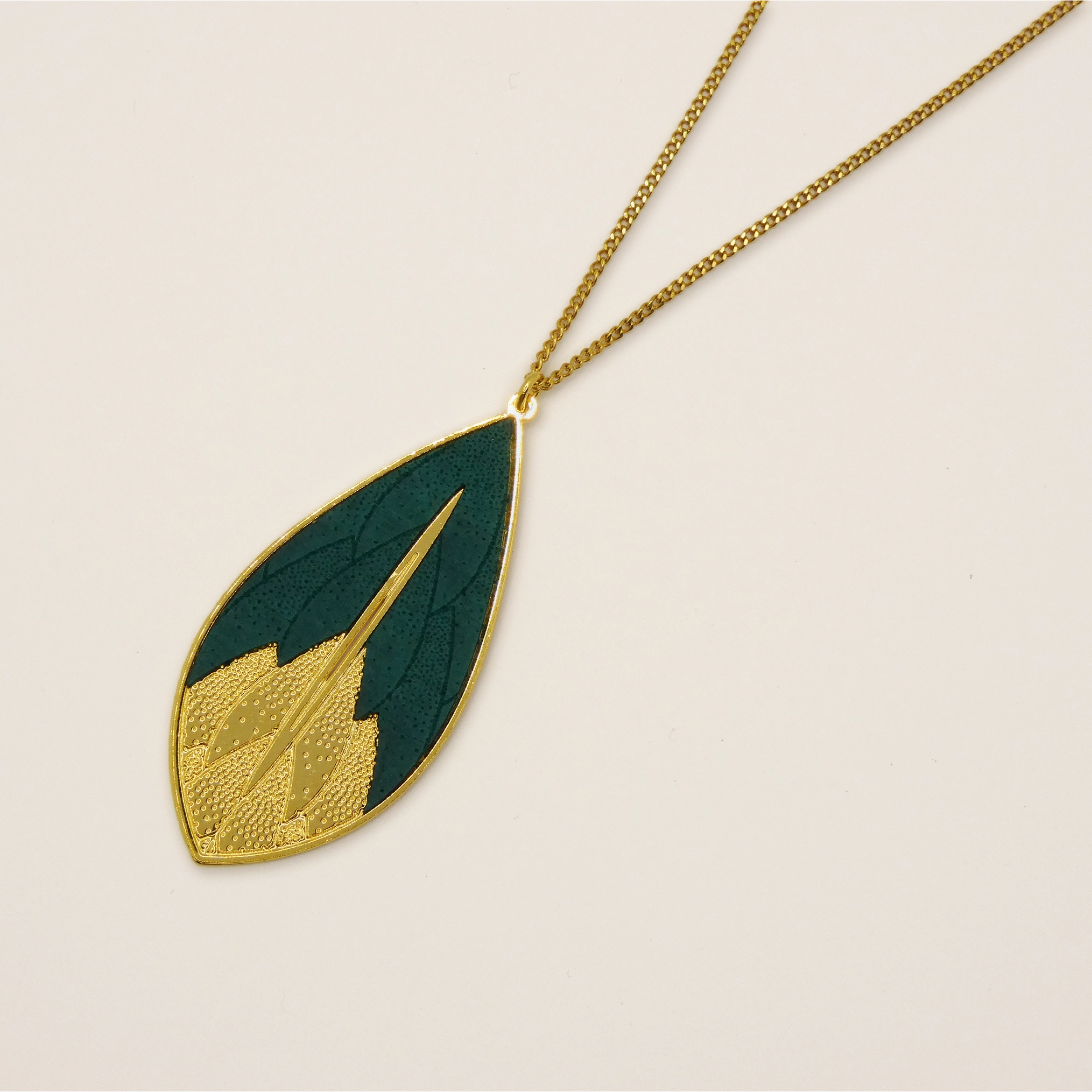 Collier Physalis bois émeraude