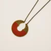 Collier bronze et bois teinté orange