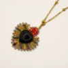 Collier Rosana coeur brodé avec onyx noir
