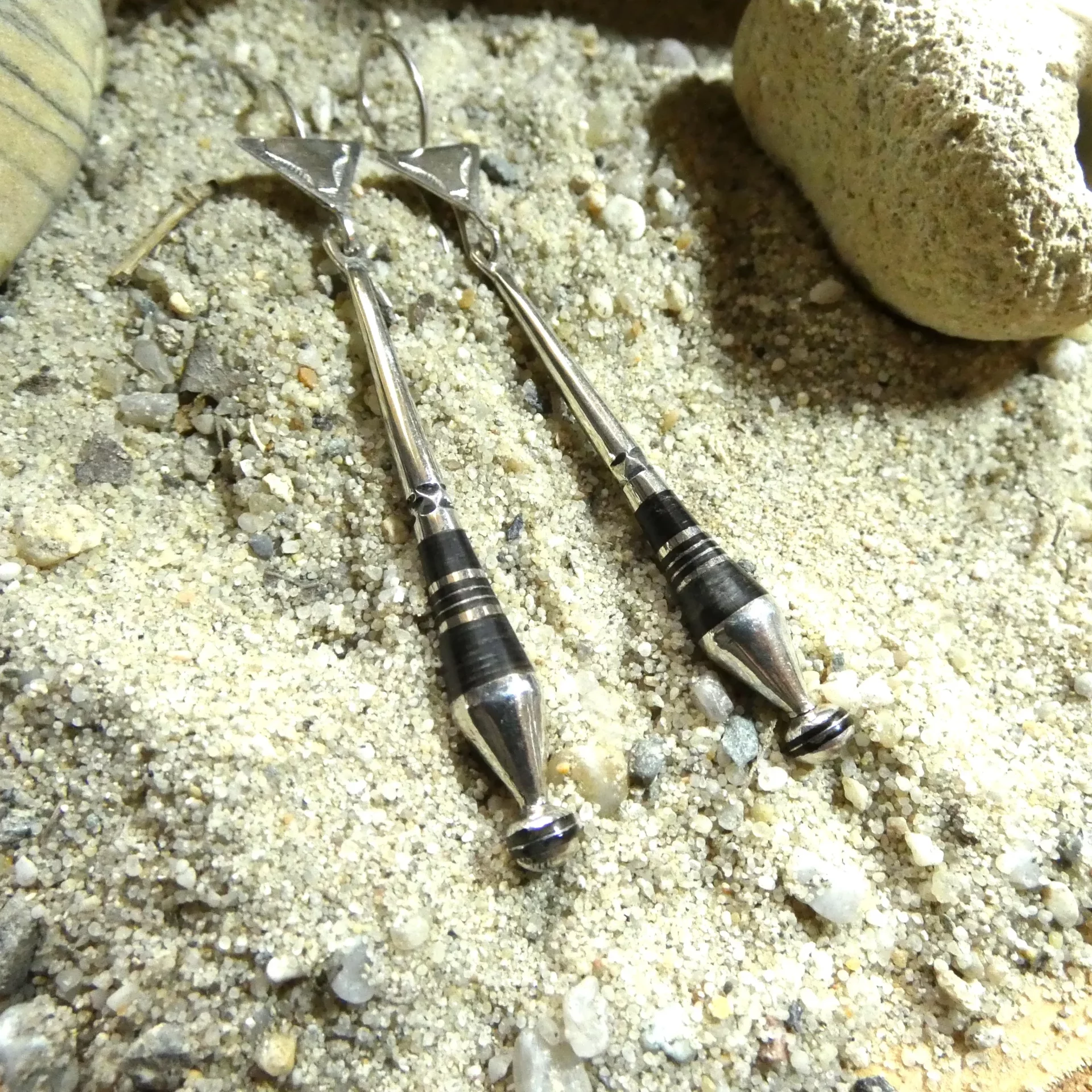 Boucles d'oreille Touareg en argent et ébène.