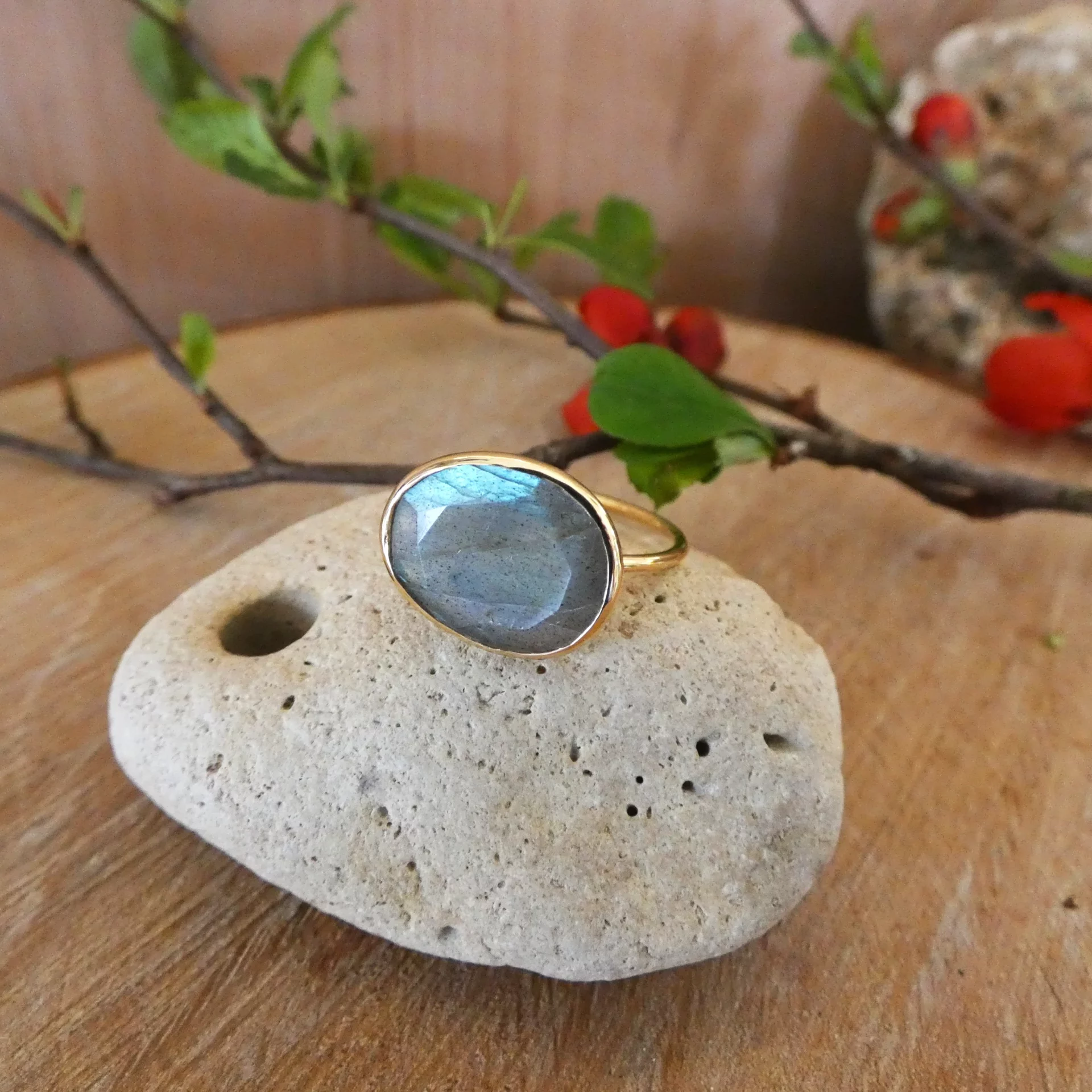 Bague Arte Fact Rajanee plaquée or et labradorite