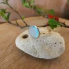 Bague plaqué or et agate bleue. – Image 2