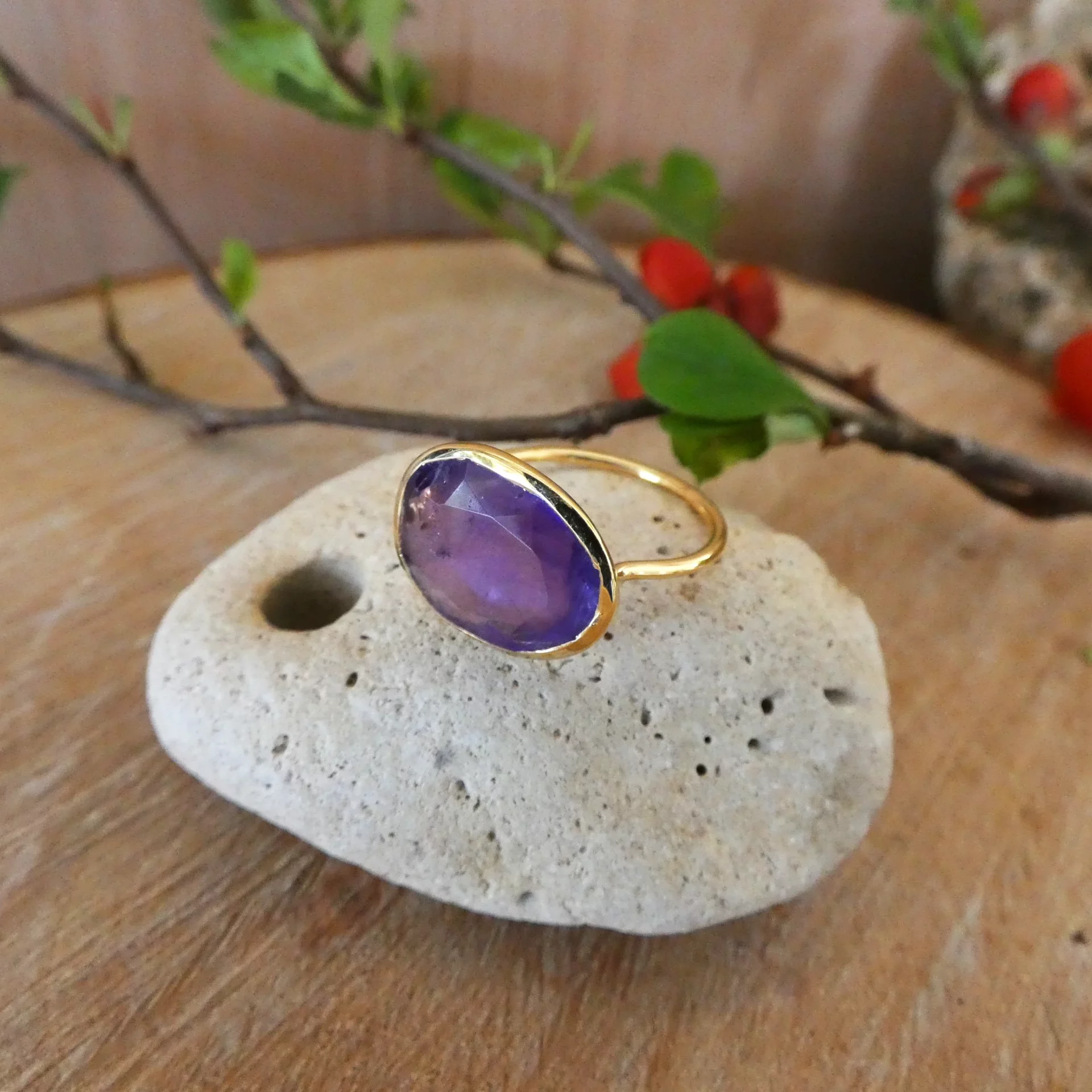 Bague Arte Fact Rajanee plaquée or et améthyste 1