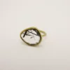 Bague plaqué or et quartz rutilé.