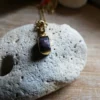 Pendentif Muja Juma plaqué or et nacre noire naturelle. – Image 2