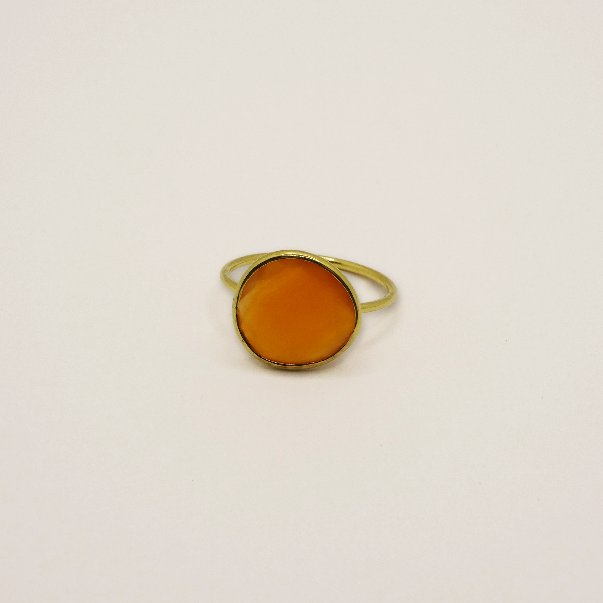 Bague plaquée or et cornaline.