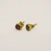 Boucles d'oreille Muja Juma plaquées or et rubis brut