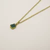 Pendentif Muja Juma plaqué or et apatite.