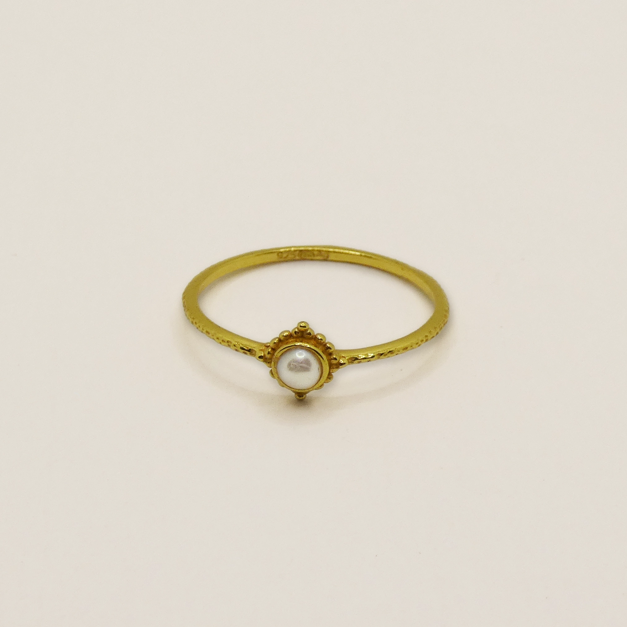 Bague Muja Juma argent plaqué or 3 microns et perle naturelle