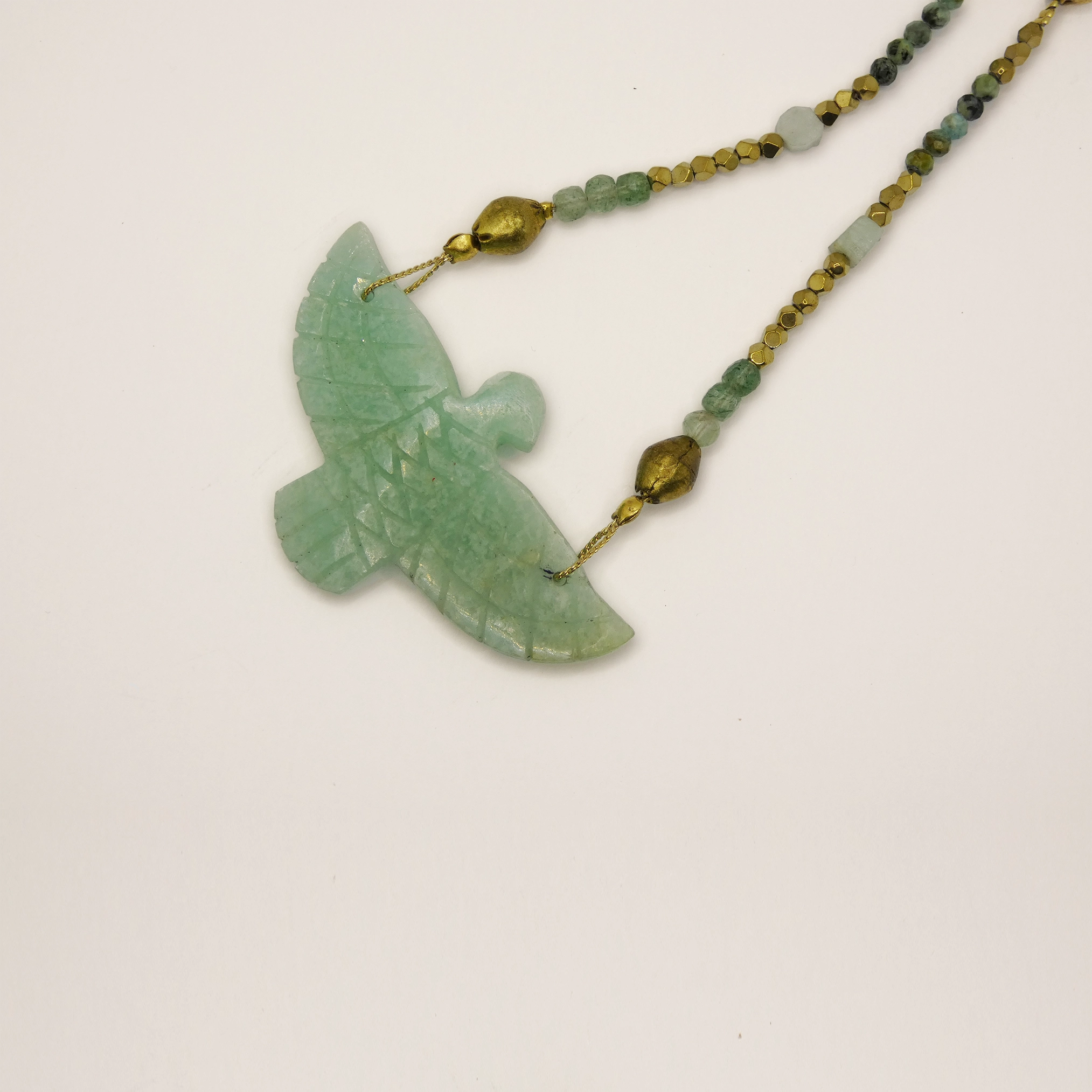 Collier oiseau de jade