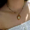 Pendentif Hypnochic camel brodé à la main – Image 2