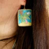 Boucles d'oreille NAHUA Palmyre brodées à la main – Image 3