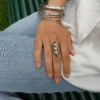 Bague Touareg en argent gravée et ébène – Image 3