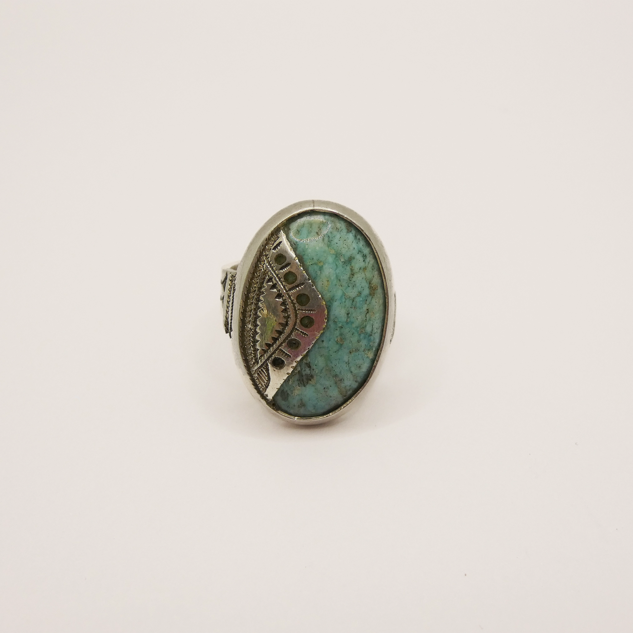 Bague Touareg gravée en argent et amazonite