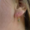 Boucles d'oreille Muja Juma plaqué or et labradorites – Image 3