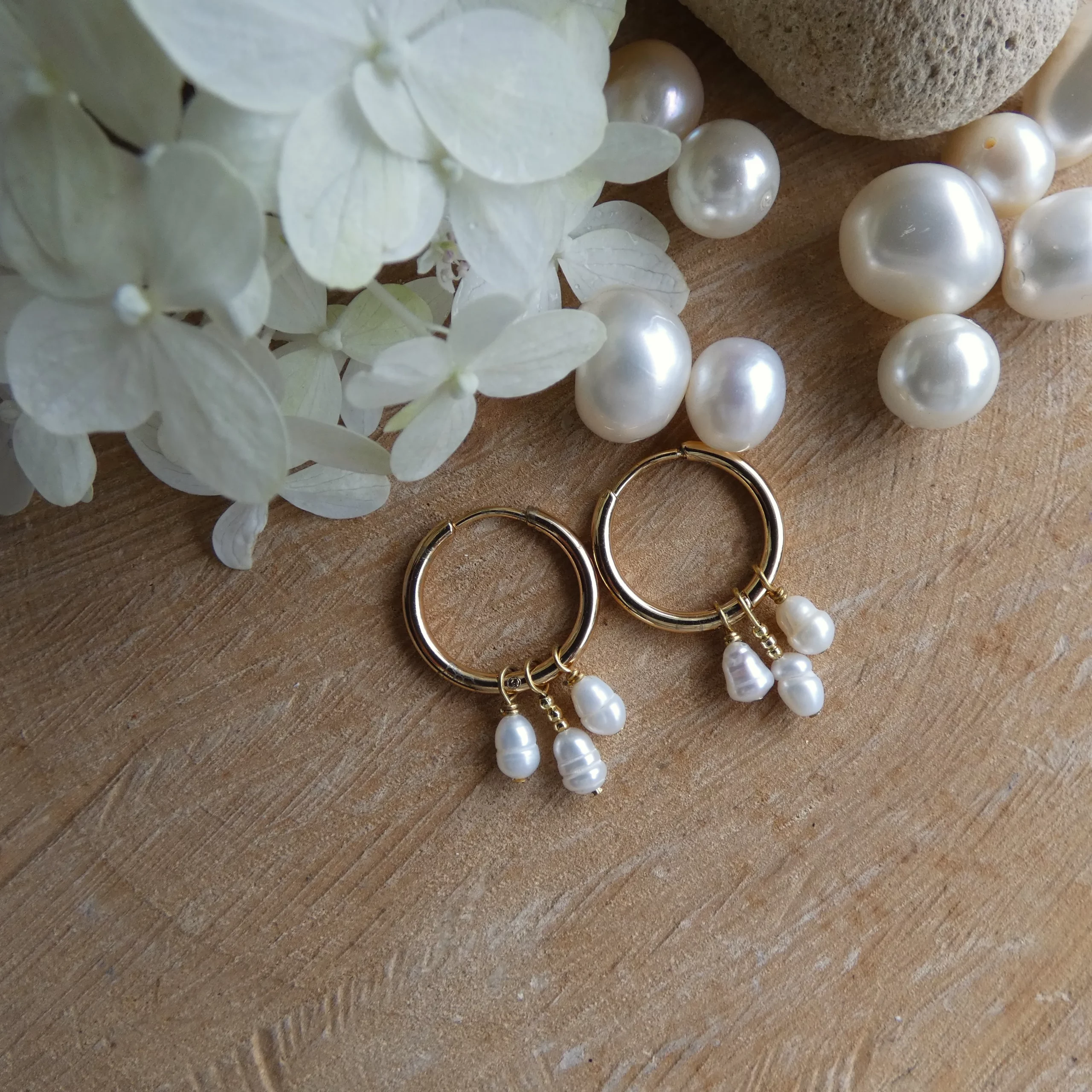 Créoles Arte Fact perles baroques naturelles